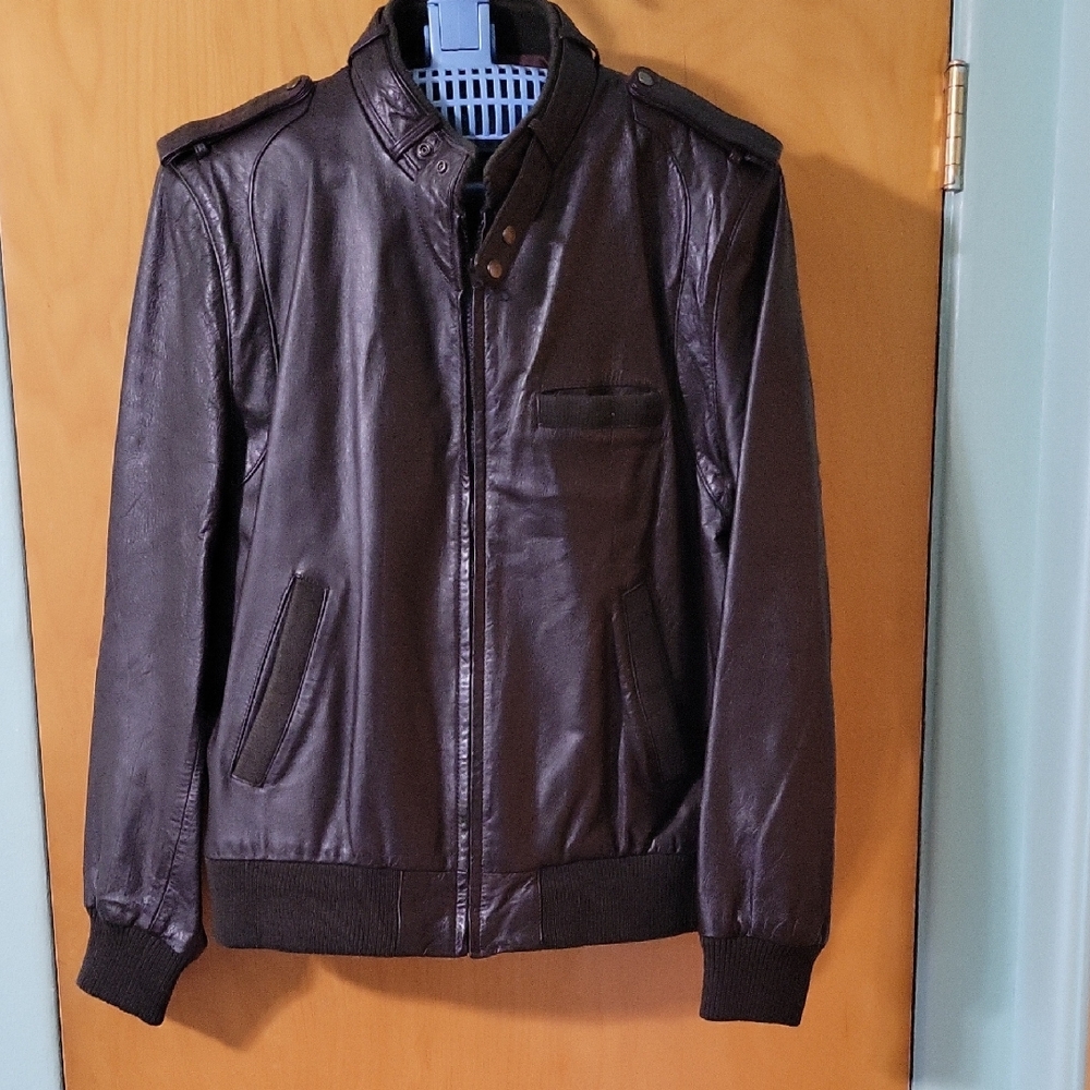 Aberdeen Vintage Mens Leather Bomber Jacket, Size 42